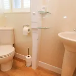 بيت للعطل Maypole *