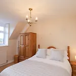 Maypole بيت للعطل *